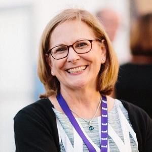 Meet your Posher, Donna